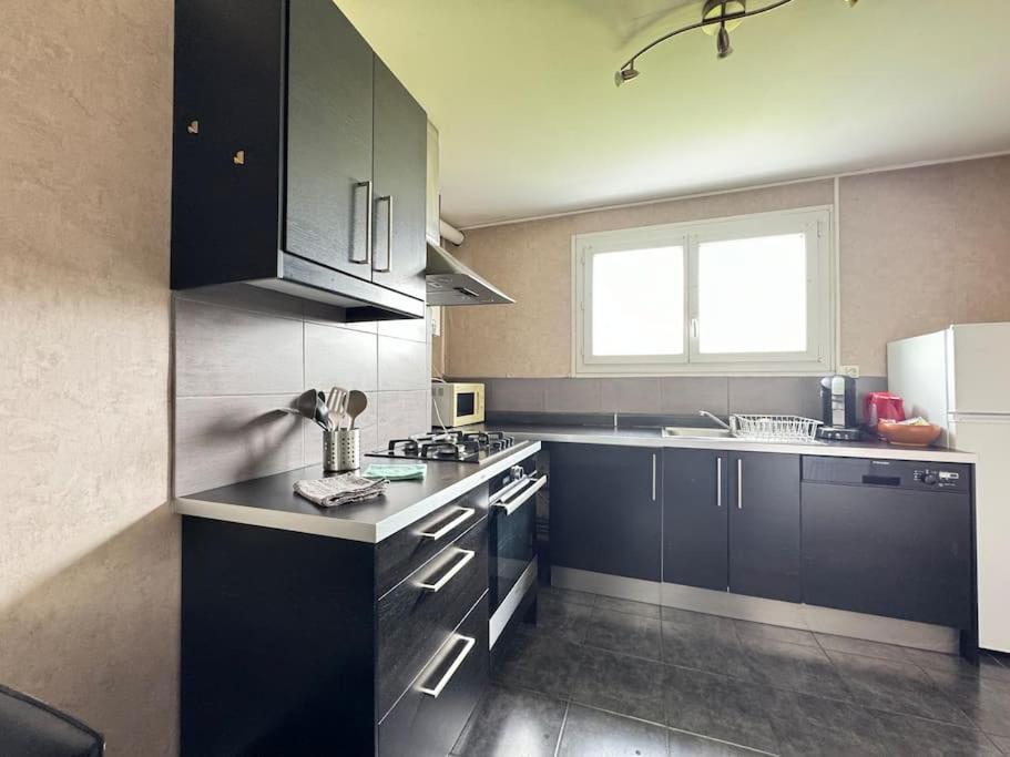 Appartement F2 Proche Axes Principaux - Claude Guichard Clermont-Ferrand Zewnętrze zdjęcie