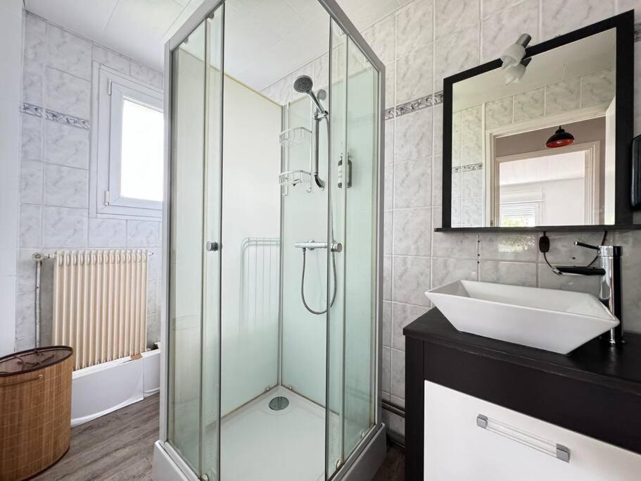 Appartement F2 Proche Axes Principaux - Claude Guichard Clermont-Ferrand Zewnętrze zdjęcie
